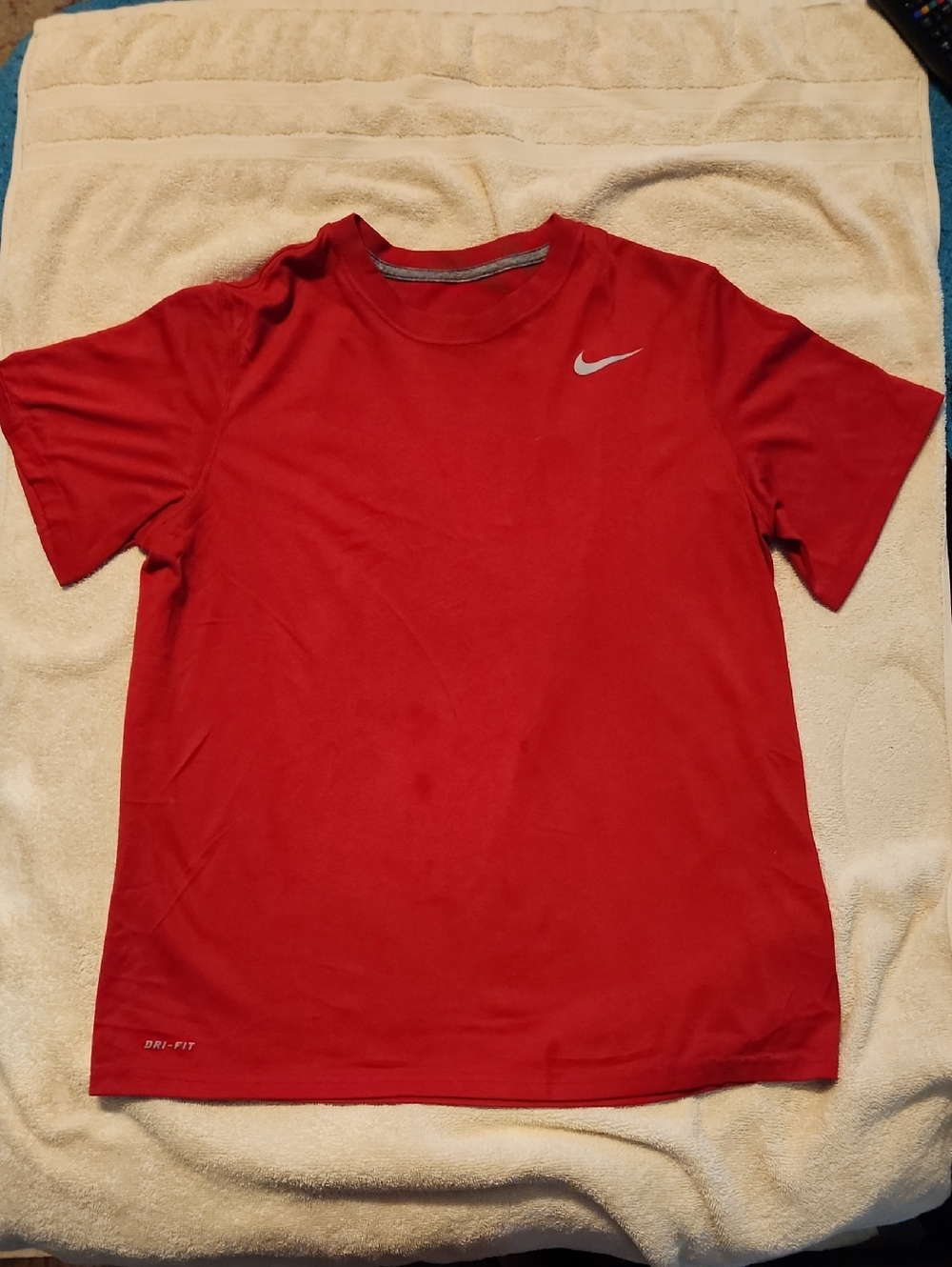Nike Red Short Sleeve Performance Tee with Silver Swoosh